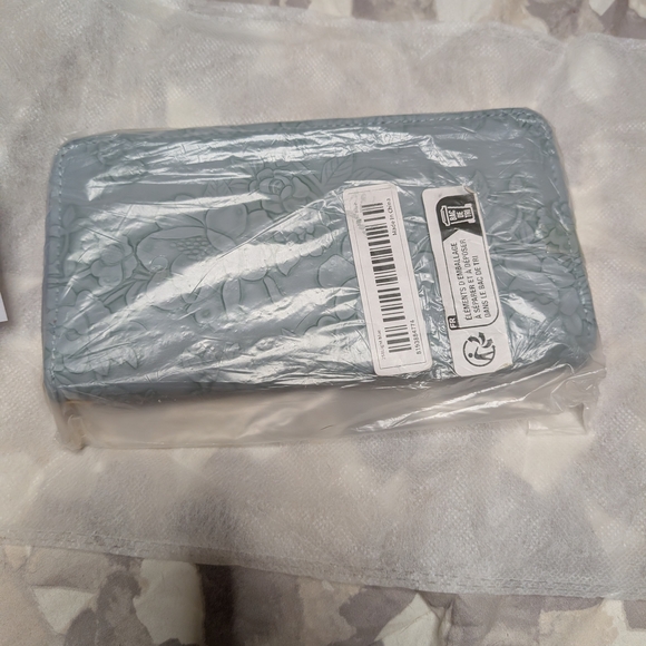 Floral Embossed Blue Wallet - Picture 3 of 5